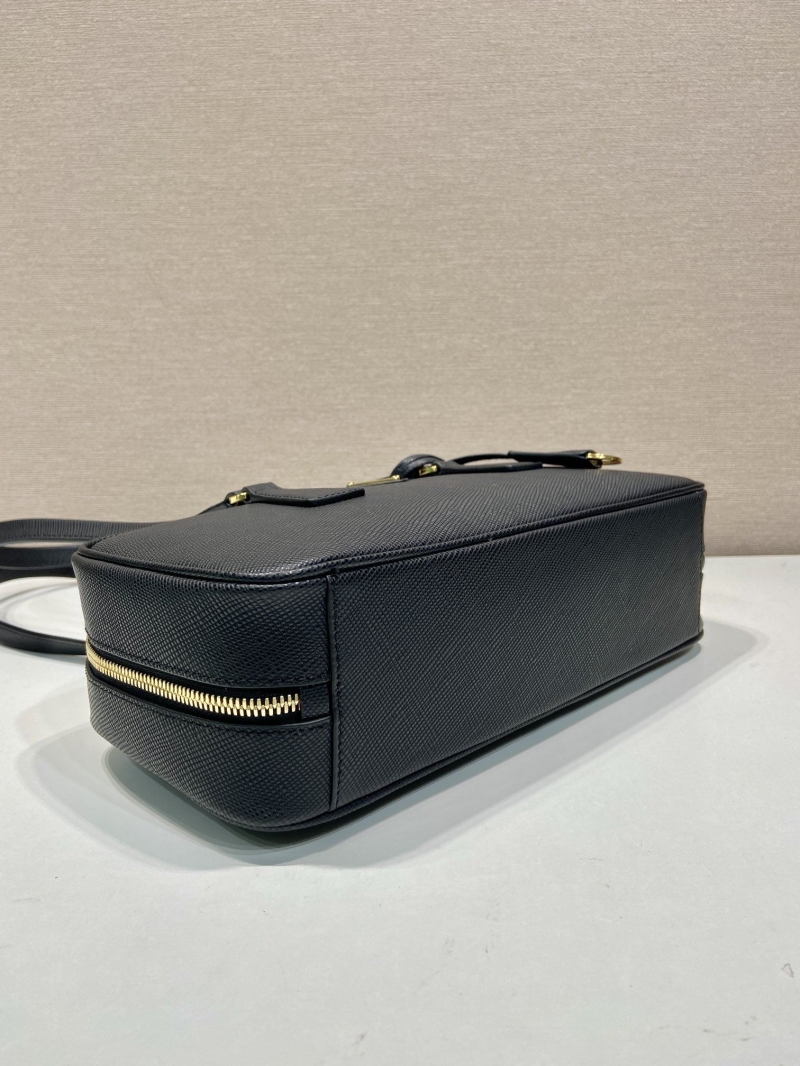 Pra*a top handle bags